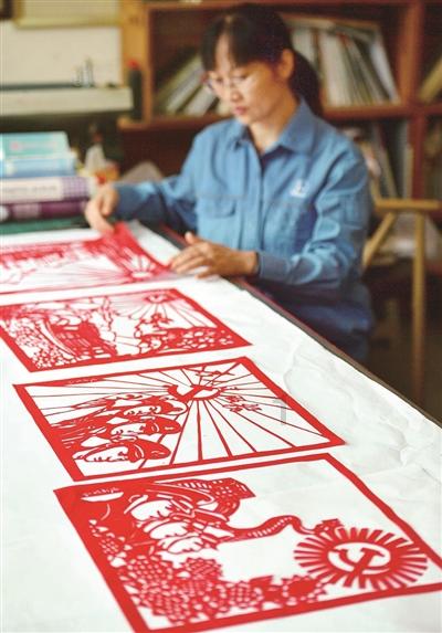 【高质量发展新答卷 我的2023】花溪区阳光街道居民王忠健:这是看得见摸得着的变化